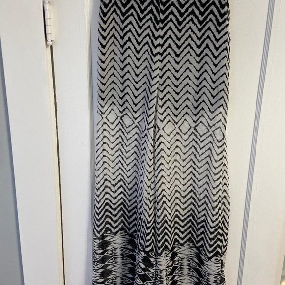 Sans Souci Safari Sheer Black & White Zig Zag, Wide Leg Pants, Size X-Small - Picture 4 of 6